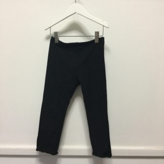 3/4 length black leggings