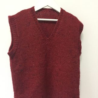 Red flecked 100% wool hand knitted vest size 6