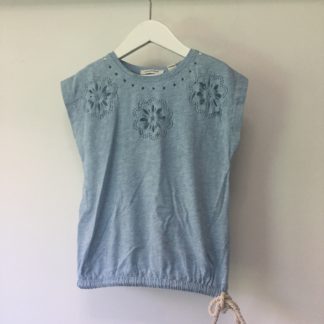 Country road, pale blue, sleeveless top, size 2